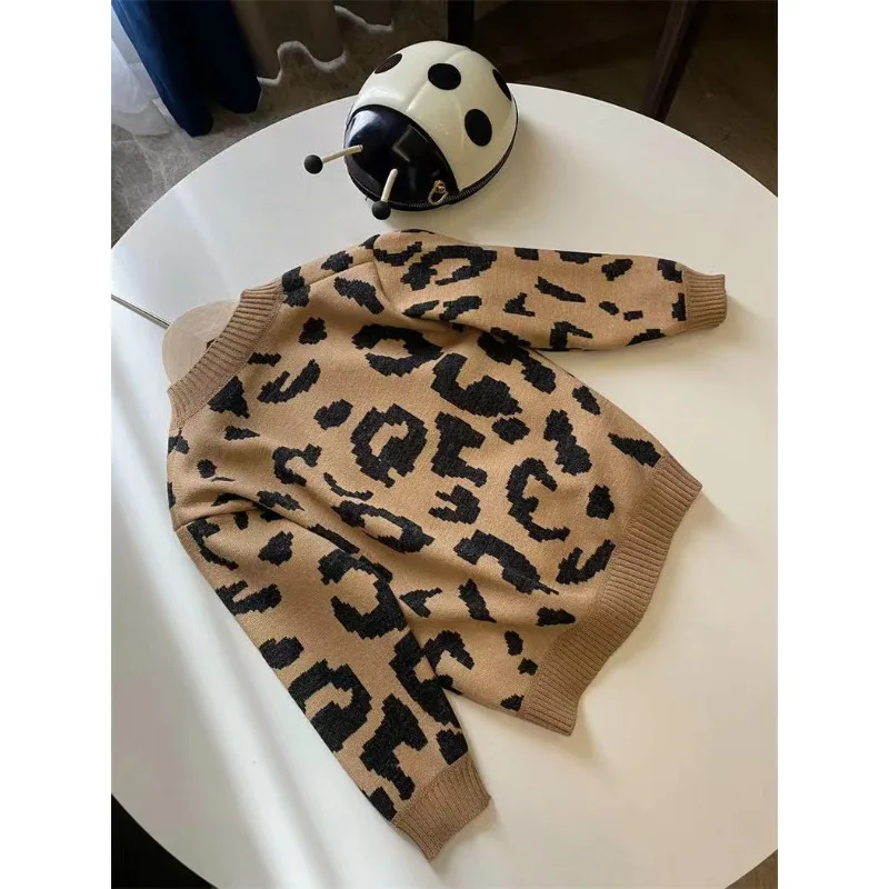 UNITIM 2026 Herbst Winter Kinder Baby Jungen Strickwaren Kinder Jungen Leoparden-Pullover Mäntel Retro 2-10 Jahre Kleinkind Säugling Jungen Strickjacke – Detail 9