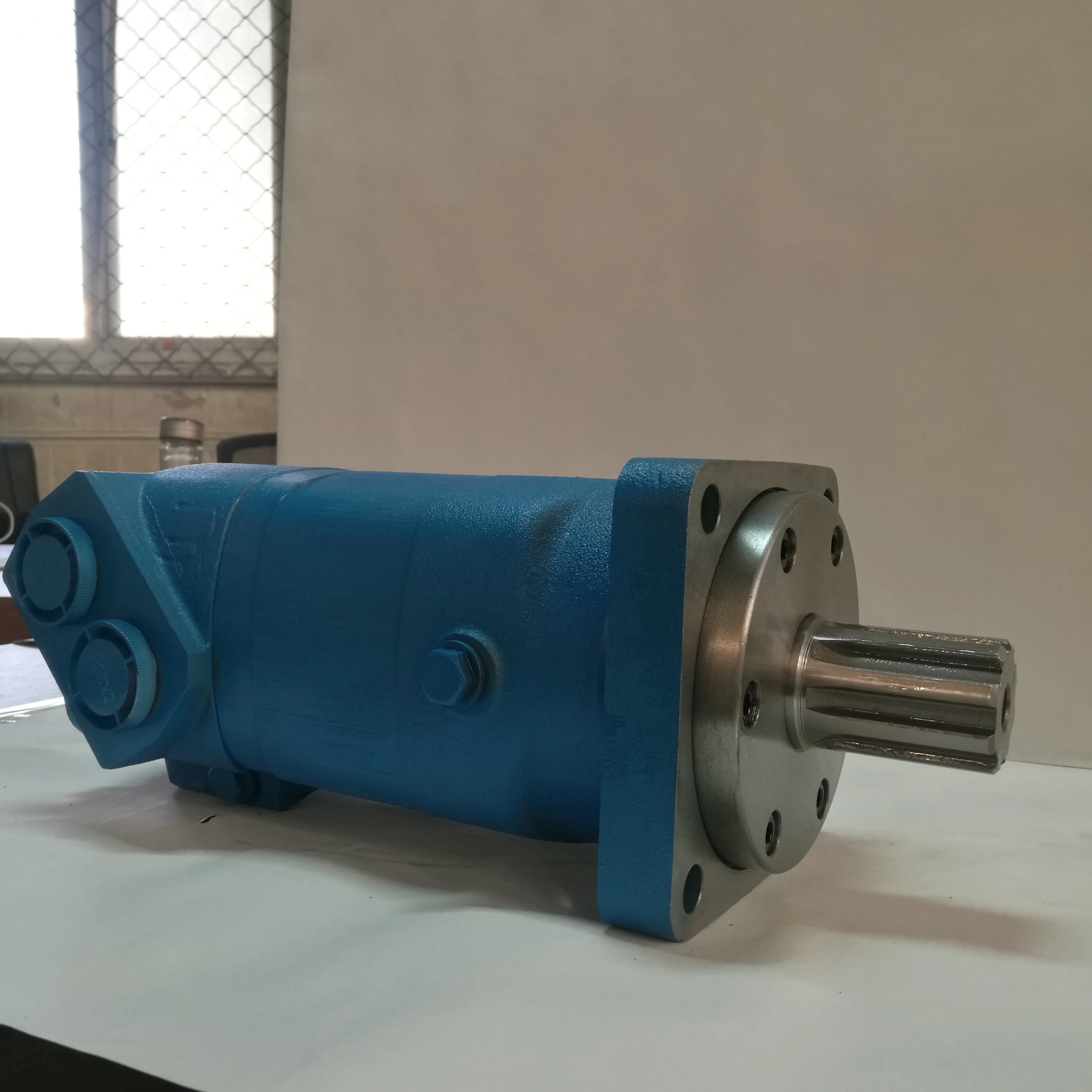 Bm6 / OMT / BMT series gear hydraulic motor, bm6-390 / 490 traveling hydraulic motor