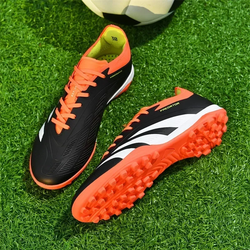 

TF/FG Men Grass Training Original Soccer Shoes Society Cleats Professional Indoor Fast Football Field Boots Match Football Shoes