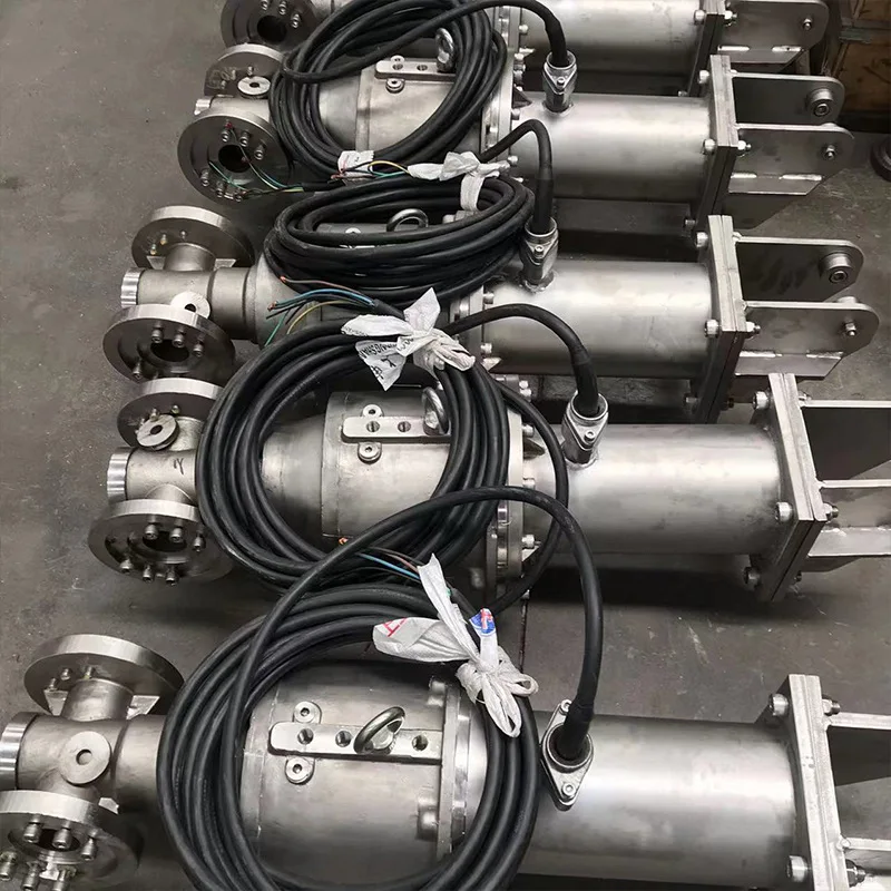 Low speed submersible thruster, sewage treatment, electric horizontal submersible thruster