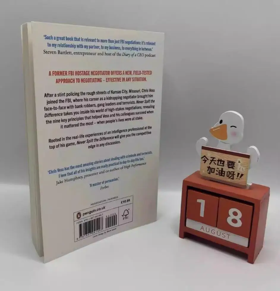 Never Split The Difference By Chris Voss Negotiating As If Your Life Depended on It Paperback Book in English