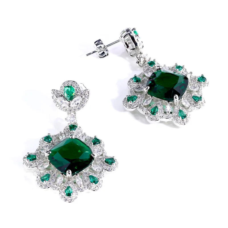 Vintage Emerald Drop Earrings with Simulated Cubic Zirconia - Royal Style Statement Jewelry for Women Wedding Party Luxury Gift