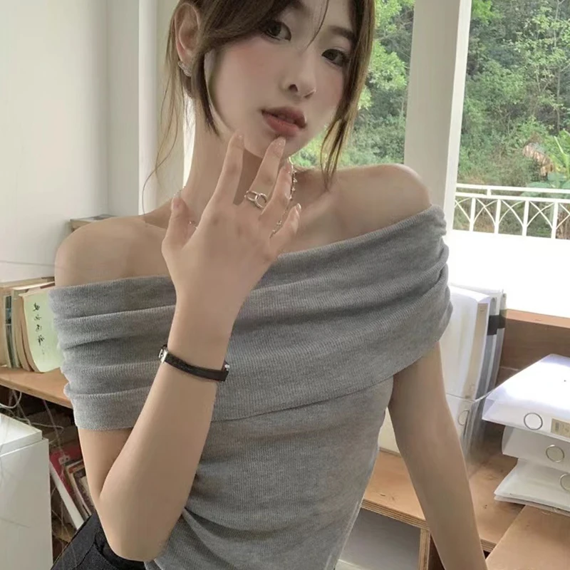

Fashion Casual Slim Fit One Shoulder Sweet Sexy Off-Shoulder Knitted T-Shirt