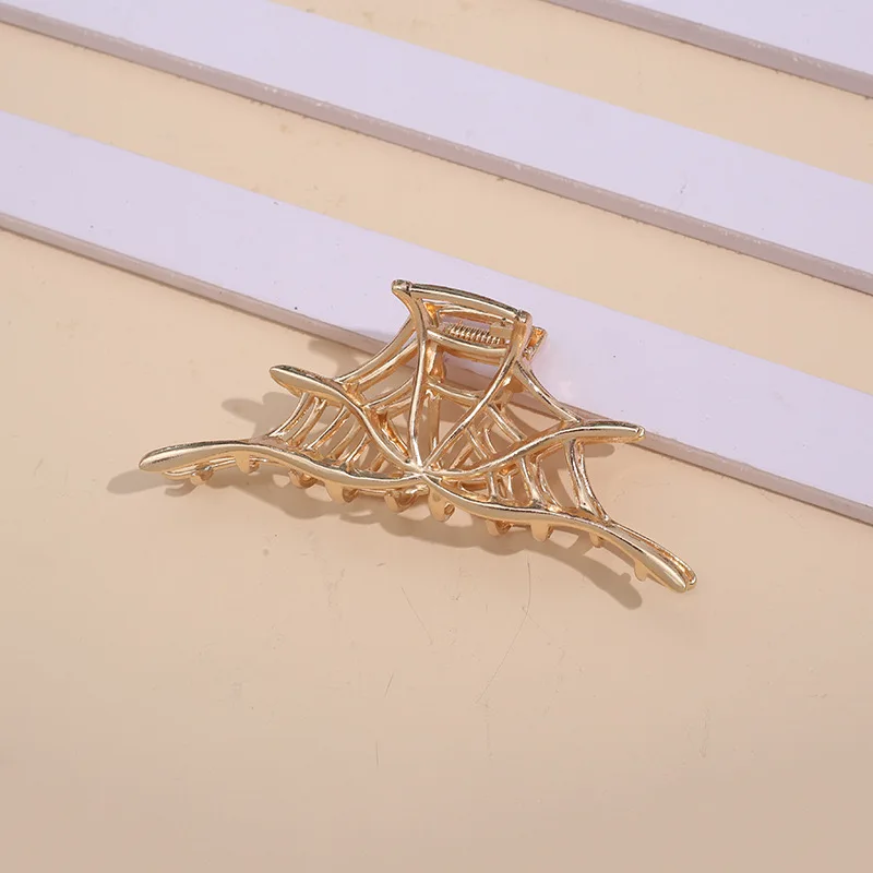 New Spider Web Metal Hair Crab Alloy Halloween Hair Claw Clips Hairgrip Hairpin Barrette Clamps Party Hair Accessories image 5