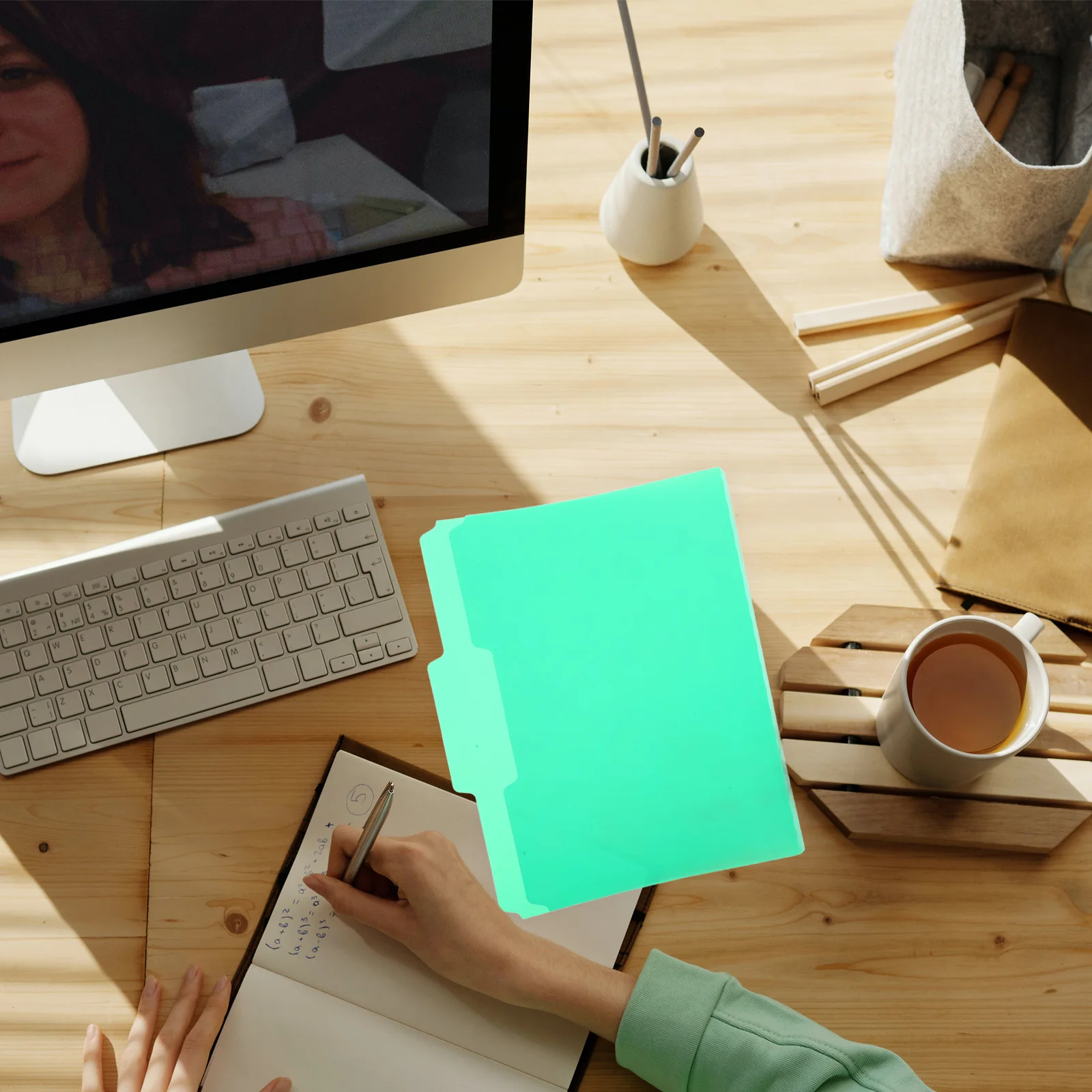 

6pcs Colorful Plastic File Folders Document Storage Binder for Office Home School Multicolor File Folder PP Material A4 Size