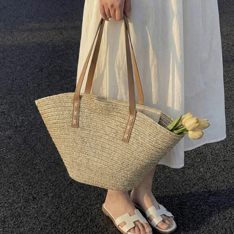 

Большая вместительная пляжная сумка из соломы для женщин, новинка 2026 года, летняя модная повседневная сумка через плечо, специальная сумка-тоут