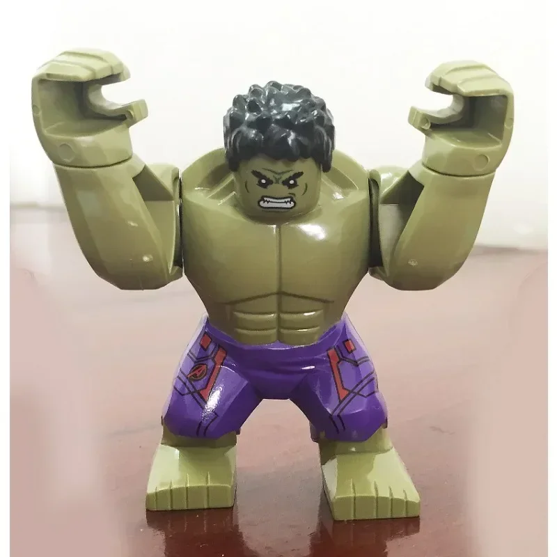 Anime Figure Marvel Superhero Mini Building Block Doll The Hulk Iron Man Assembly Building Block Toy Children\'s Birthday Gift