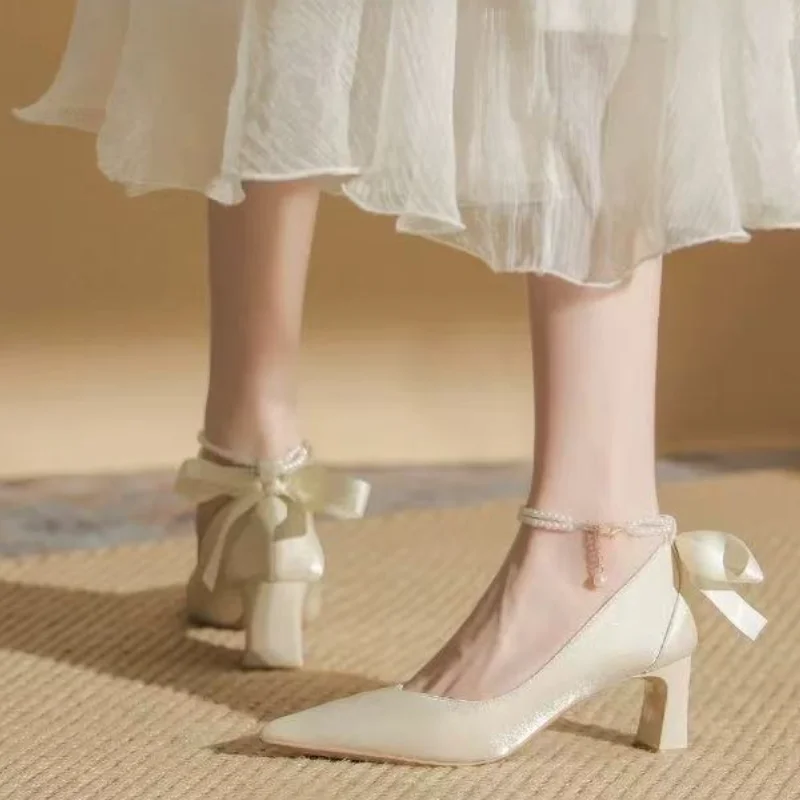 Woman Footwear Beig…