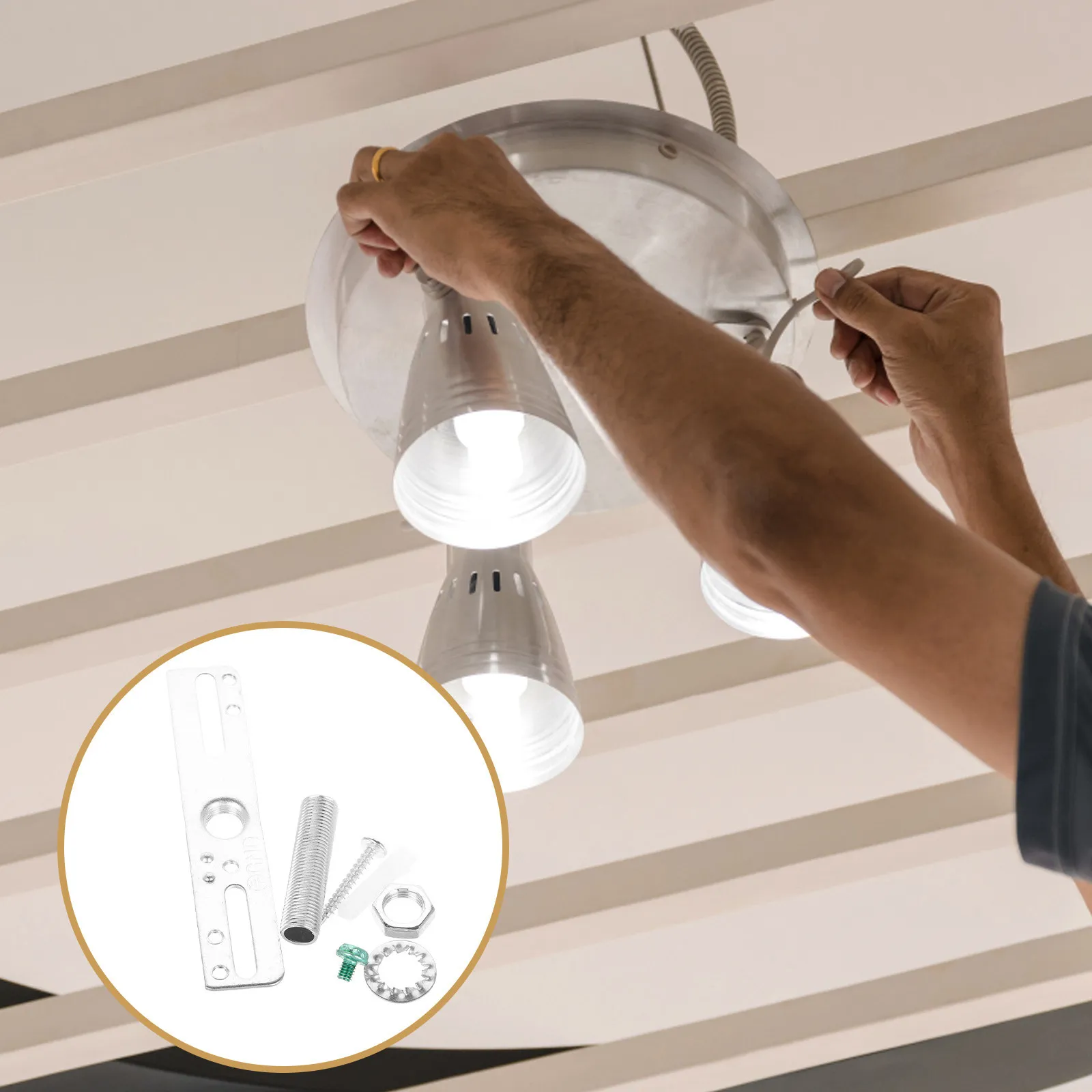 

3 комплекта кронштейнов для потолочных светильников: металлические монтажные пластины с прямым краем для надежной установки подвесных светильников