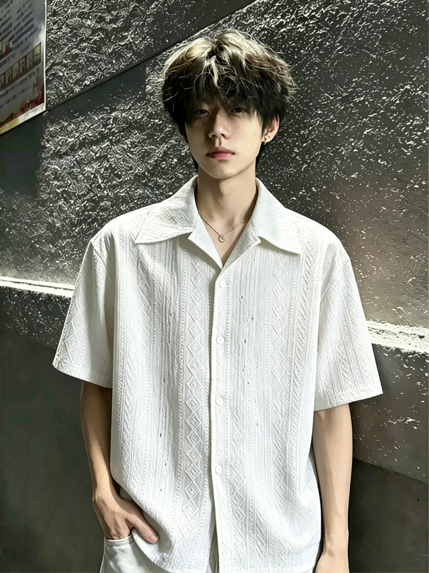 

White Hollow out Cuban Collar Short Sleeve Men's Shirt Cleanfit Texture Summer Fashion Breathable Sun Protection Lightweight