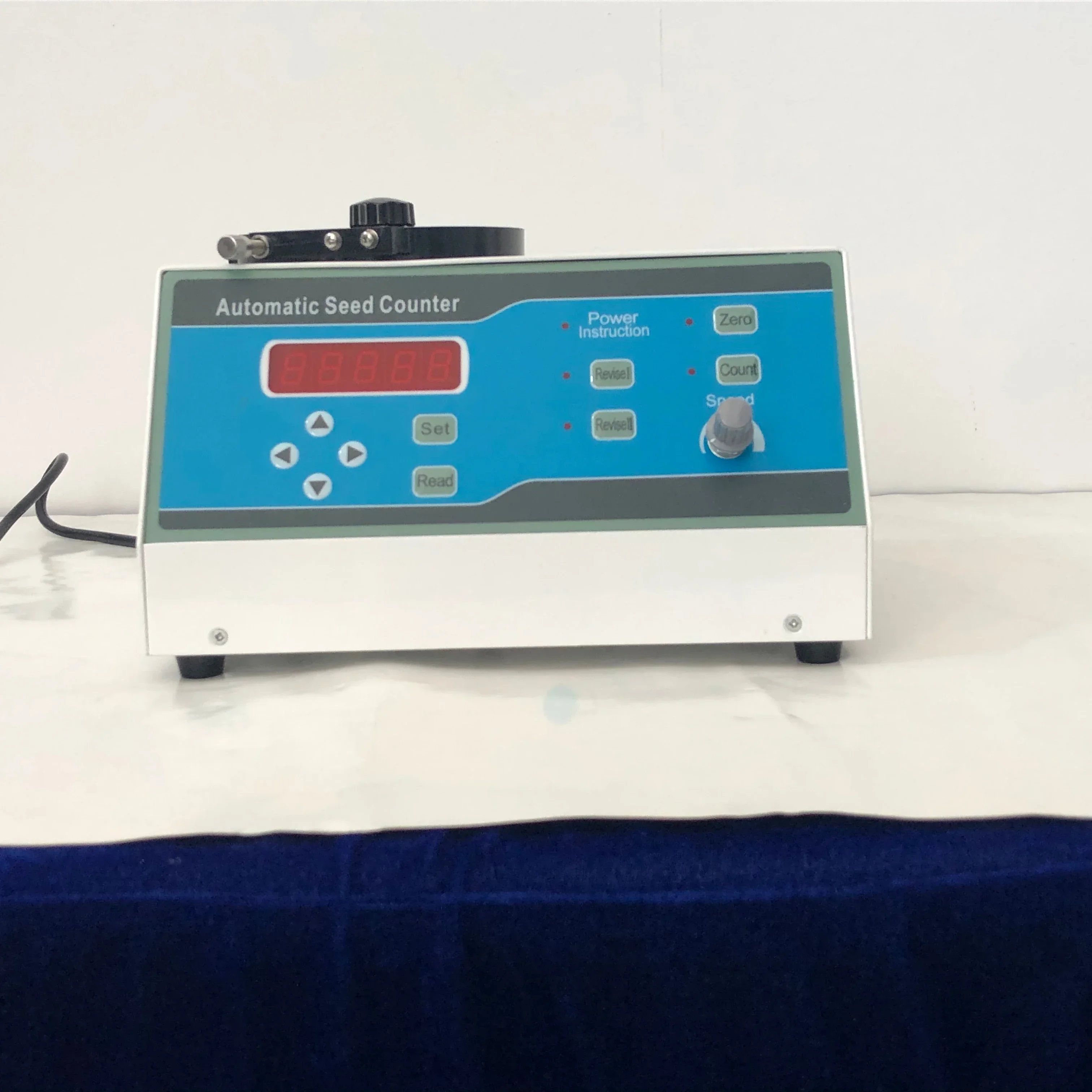 

Автоматическая машина для подсчета зерна с семенами