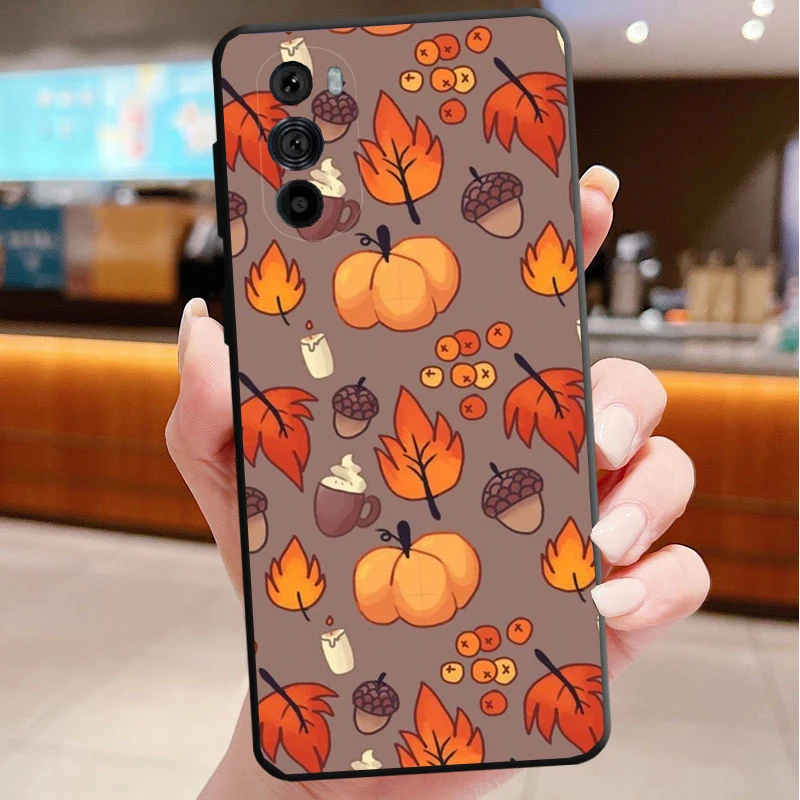 

Phone Case For Motorola Edge 50 40 Pro 60 50 40 30 Ultra Neo Fusion G85 G72 G53 G54 G84 G13 G32 Maple leaves pumpkin Halloween