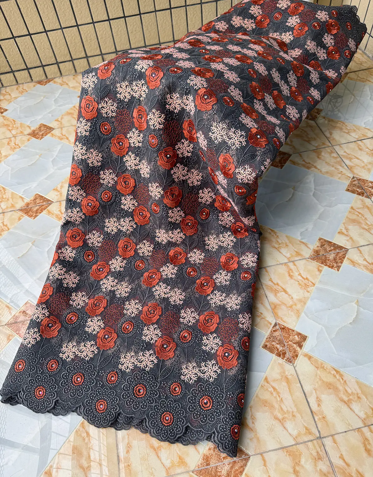 Tissu en Tulle et dentelle Lurex, broderie apronée, tissu africain français en maille pour mariage, tissu de célébration d'inspiration traditionnelle moderne