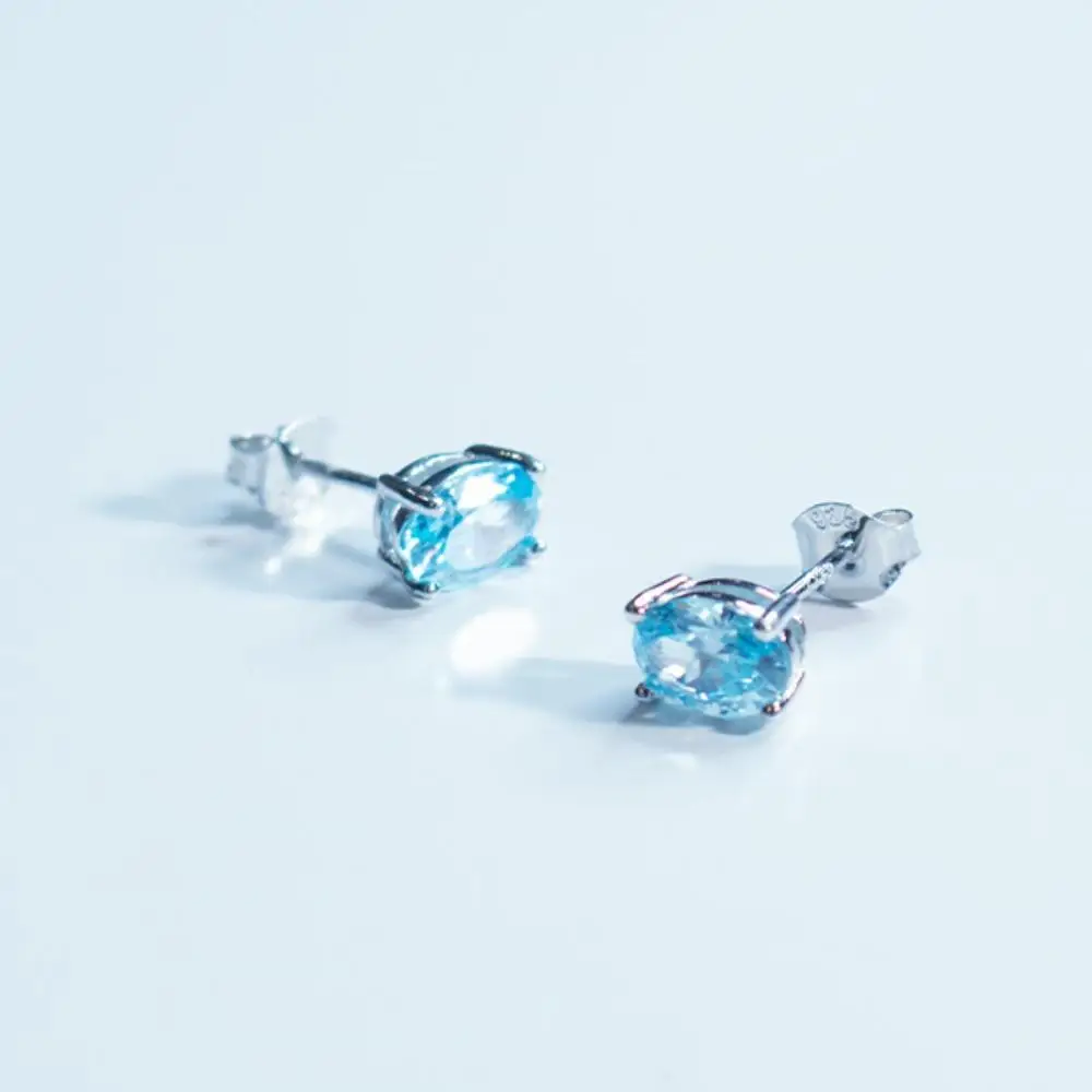 

Sky Blue White Oval Zircon Stud Earring Fashion Jewelry Ladies 925 Silver Earrings