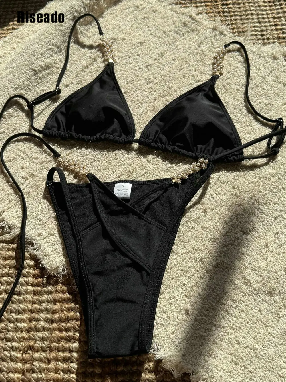 女性ストリングビキニセットセクシーな Tバック生意気なチェーンツーピース水着ソリッドカラー水着