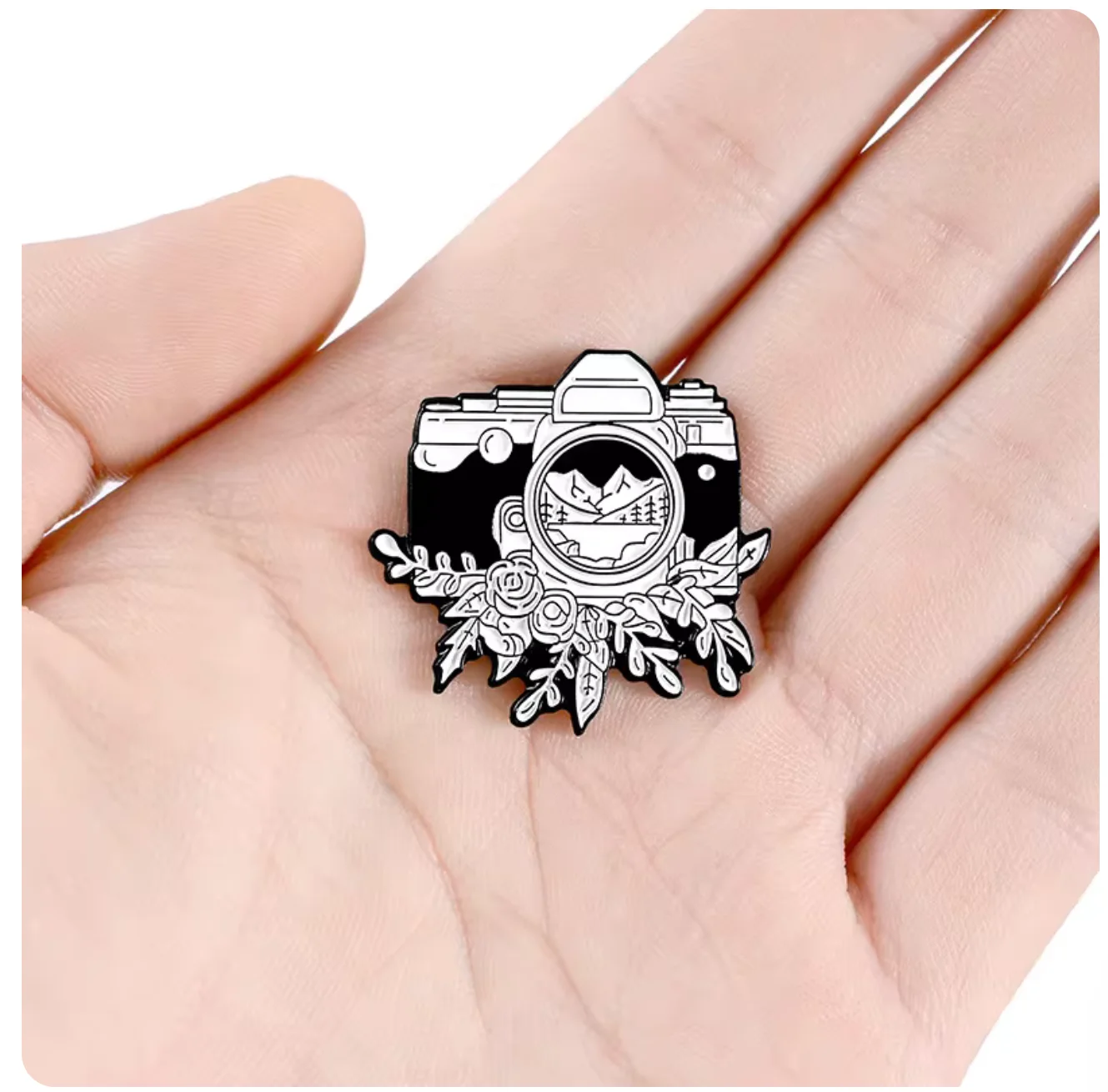 Creative cartoon retro camera brooch peak Sun Moon forest enamel badge backpack accessories gift woman