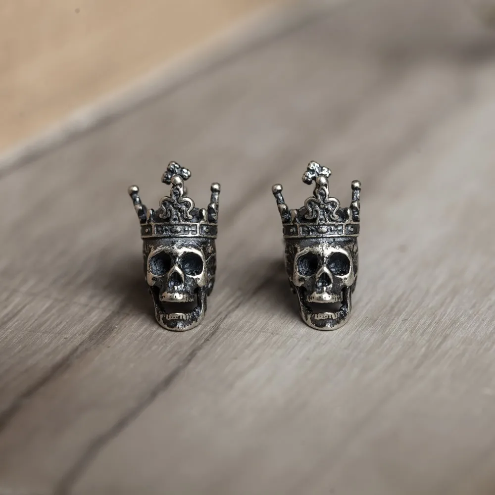 

1 Pair Unisex Retro Gothic Undead Skull 925 Sterling Silver Stud Earrings Unique Cool Ear Jewelry Accessory for Gifting