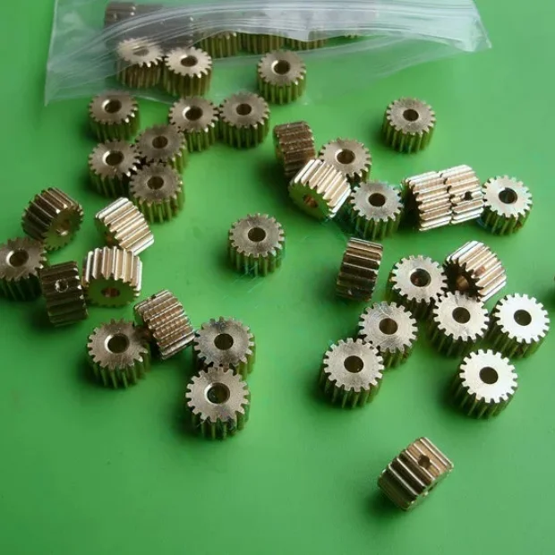 2-pecas-engrenagem-de-cobre-para-motor-modulo-05-20-dentes-furo-interno-3-4mm-espessura-5mm-para-pecas-de-modelo-diy-e-transmissao