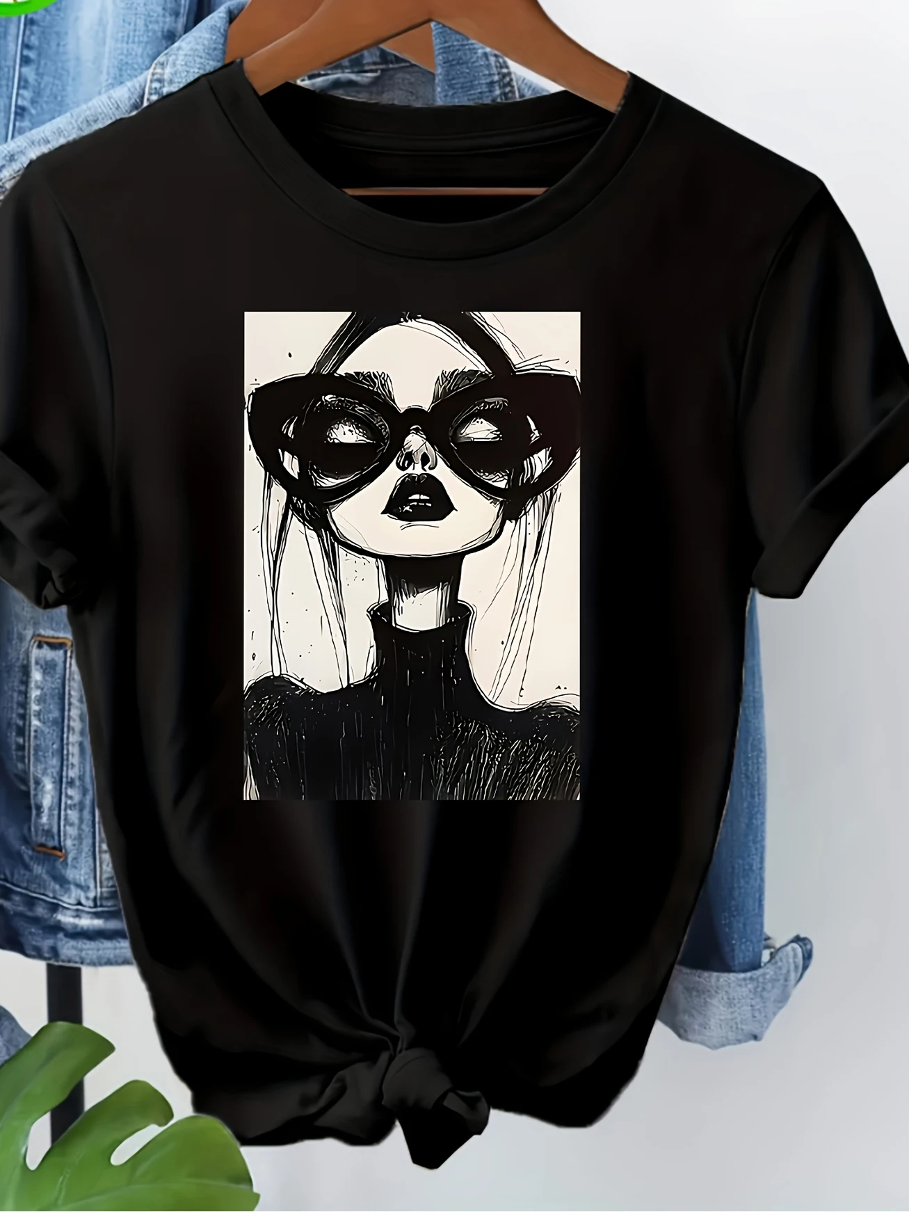 Women's Fashion Woman Sketch Graphic T-Shirt Casual Minimalist Art Short Sleeve Tops Graphic Y2k T Shirt Clothes Female Outfit