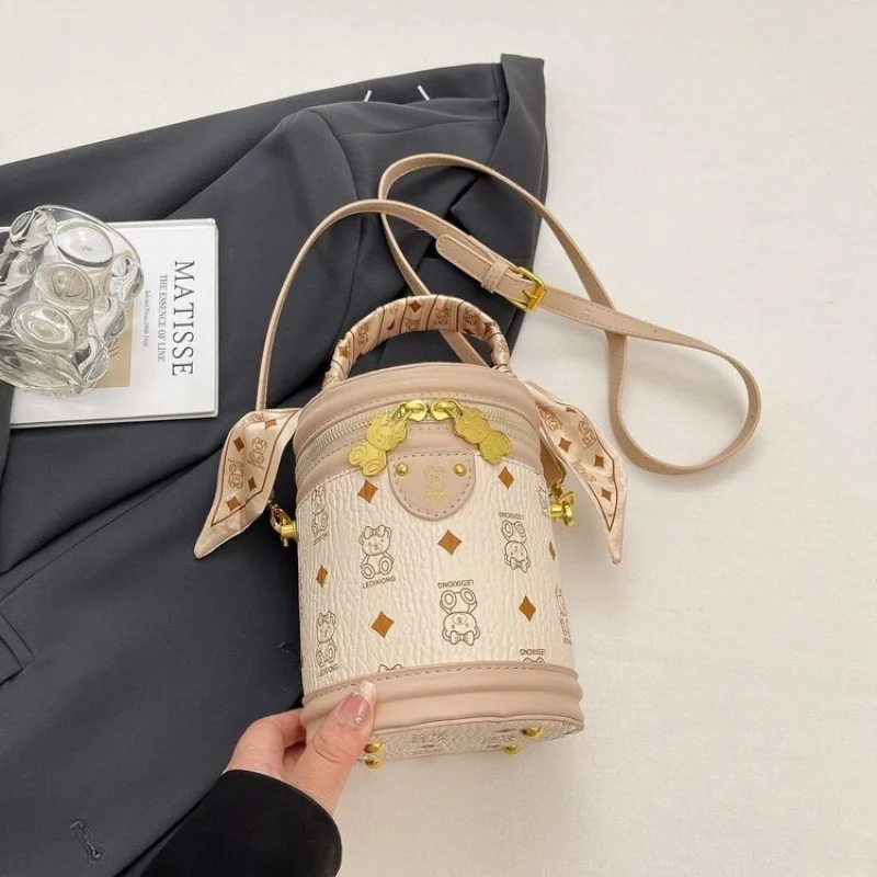 

Luxury Brand Classic Elegant Leather Crossbody Bag For Women Famous Designer Popular Shoulder Handbag Messenger Tote Ladies