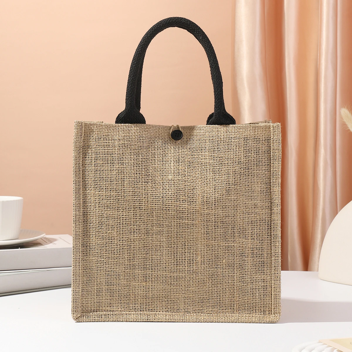 

Hemp Canvas Handbag with Large Capacity Waterproof Inside Suitable for Daily Commuting Reusable Environmentally Friendly Bag