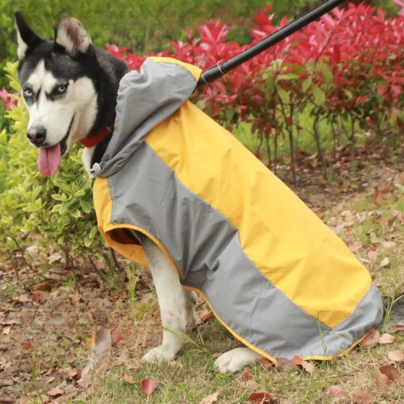 Casual Outdoor Dog Storm Coat Waterproof Universal Pet Raincoat Medium Large Dog Raincoat Golden Retriever Pet Clothes