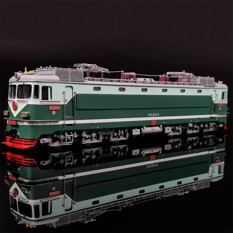 HO Scale 1:87 Train Model SS1 Copper Car, Shaoshan 1 Electric Locomotive Rail Car Toy Collection/birthday Gift