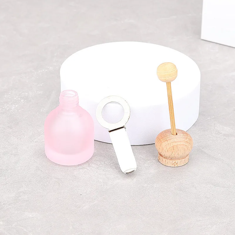 Bottiglia di profumo da 10 ml in vetro con coperchio in legno Deodorante per auto Ornamento Bottiglia vuota per styling auto per diffusore di oli essenziali