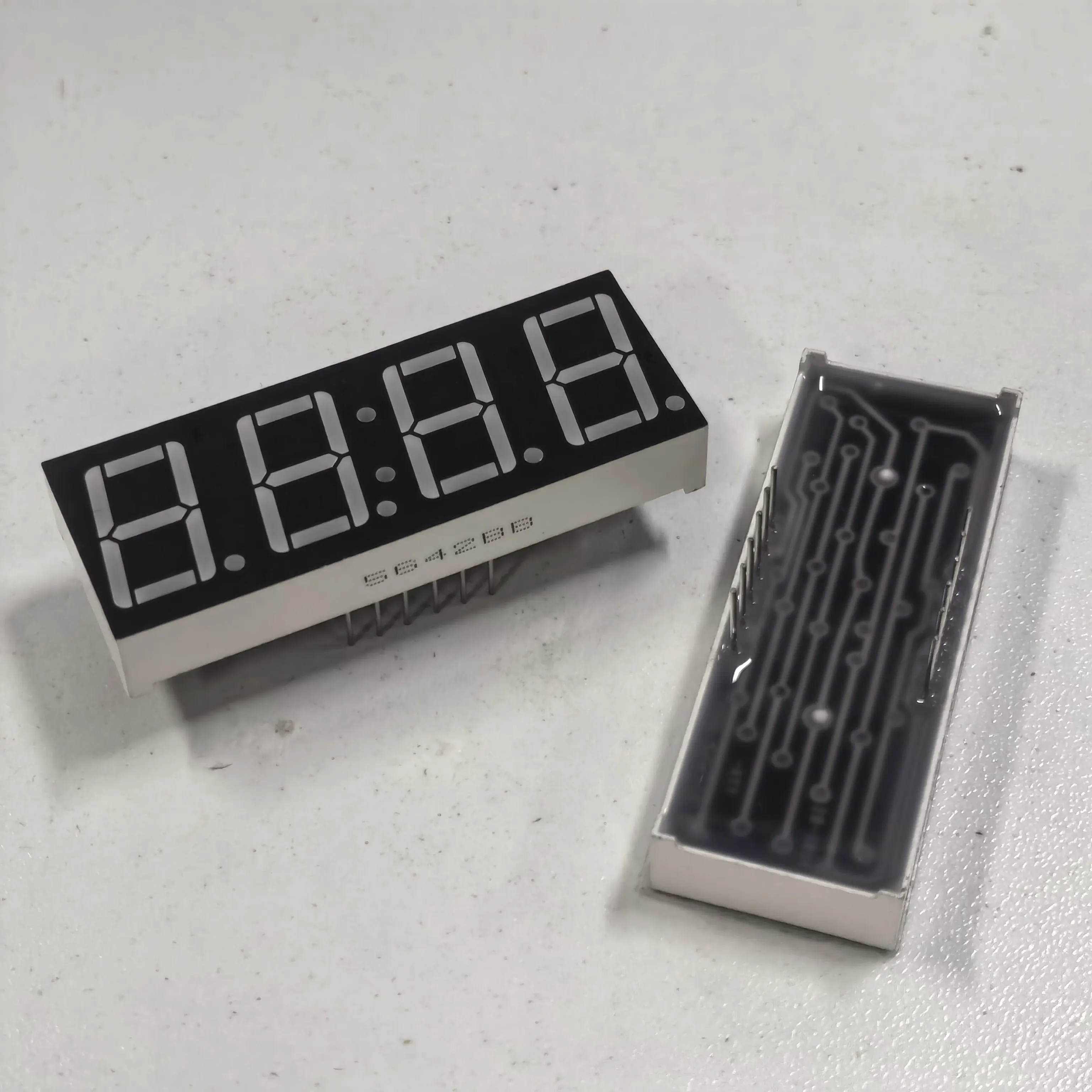 0.56 Inch 4-Digit Clock Display Digital Tube Common Anode 5642BB 5462BB High Brightness Blue LED