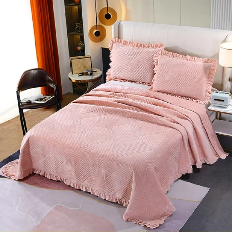 3-Pieces Velvet Quilt Set Quilted Bedspread on the Bed Winter Plush Bed Cover King Queen Size Padding Coverlet Mattress Topper