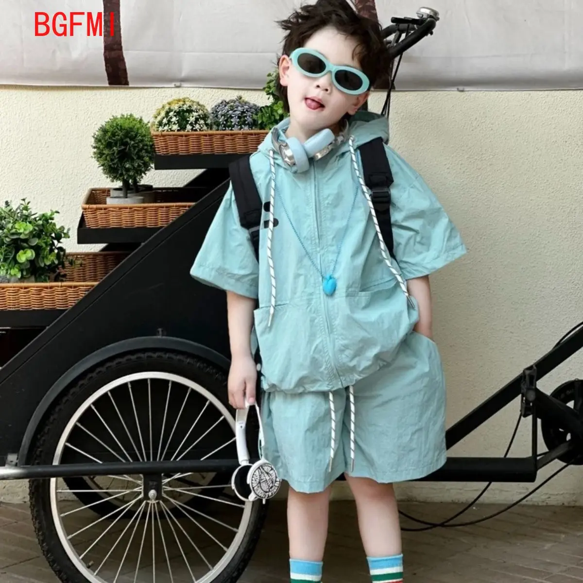 

Candy Color Korean Set Summer Children's Casual Sunscreen Hooded Zipper + Shorts Set 2025 New Baby Boy Cargo Two Pieces Outfits