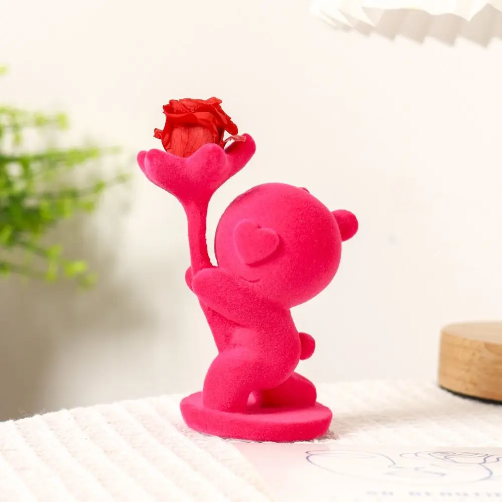 

Artificial Bear Holding Flower Statue Kneeling Position Handmade Flocking Animal Bear Figurine Handicraft Model Toy