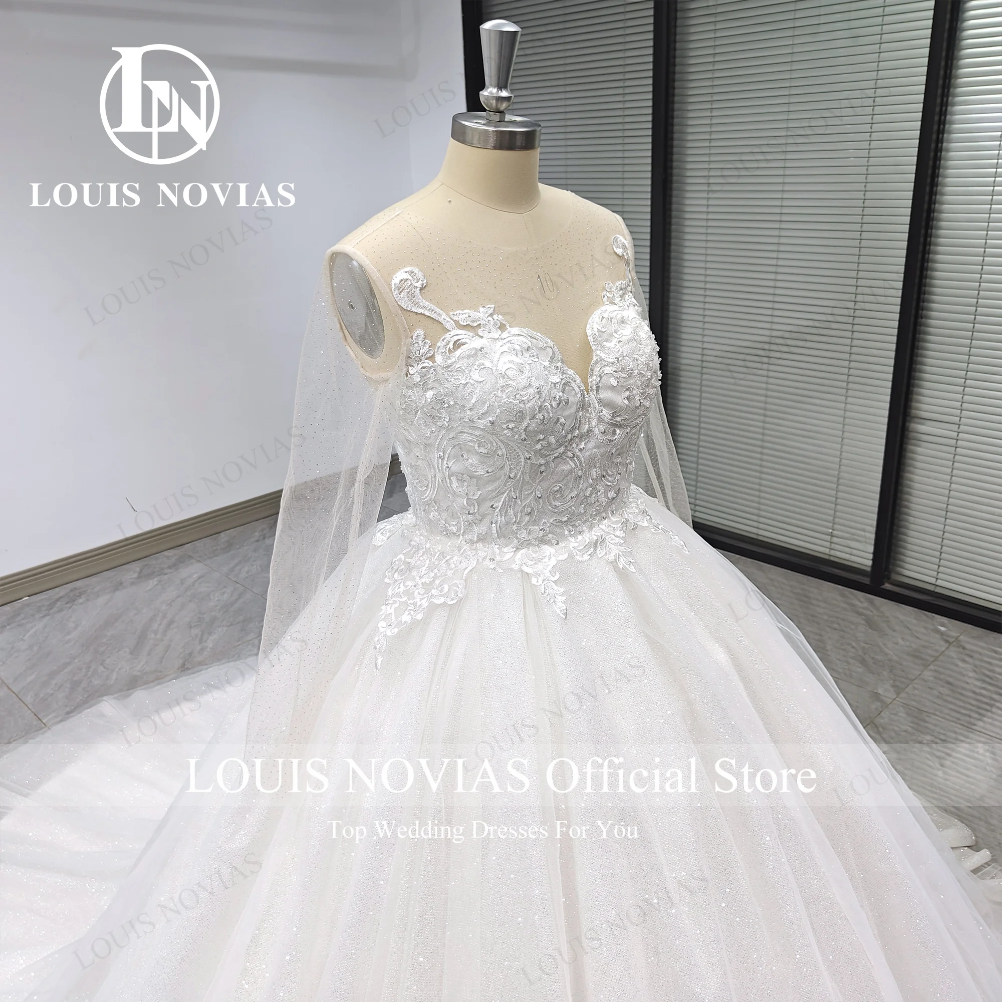 LOUIS NOVIAS Ball Gown Wedding Dress Sexy Bride Luxury Sweetheart Embroidery Beading  Long Sleeve Wedding Gown Vestidos De Novia