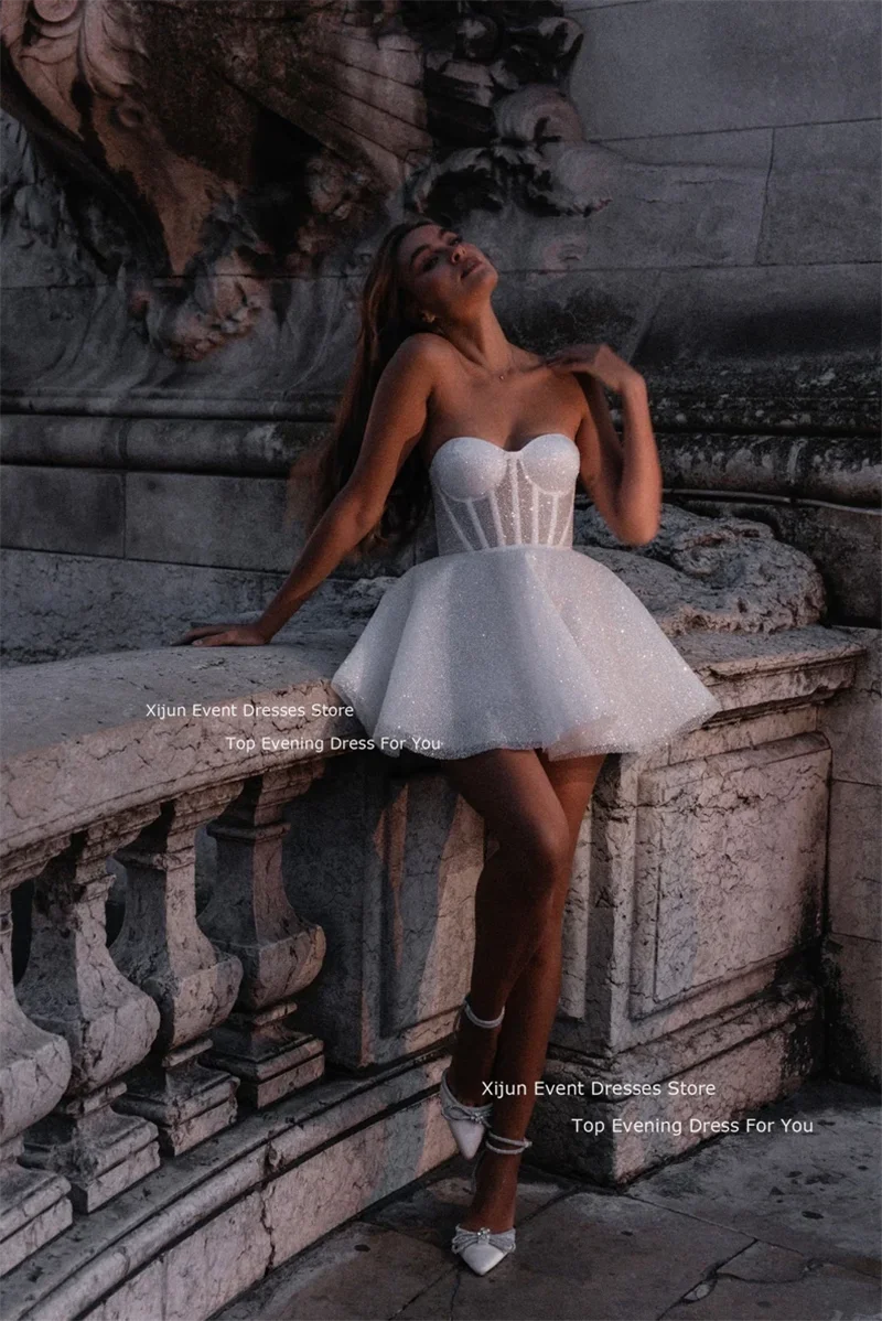 Xijun Glitter Trouwjurken Lieverd Mouwloze Prom Jurken Tule Korte Mini Bruidsjurken Bruid Gewaden Vestidos De Novia