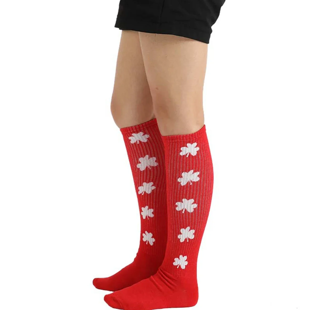 

1 Pair of European and N Foreign Trade Style Sports Socks Combed Cotton Socks Knee-length Tube