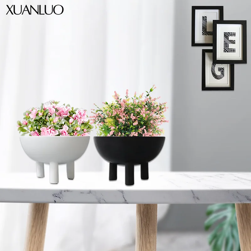 

Modern minimalist black and white resin pedestal plant pot Nordic soft furnishings Entrance hall home décor piece