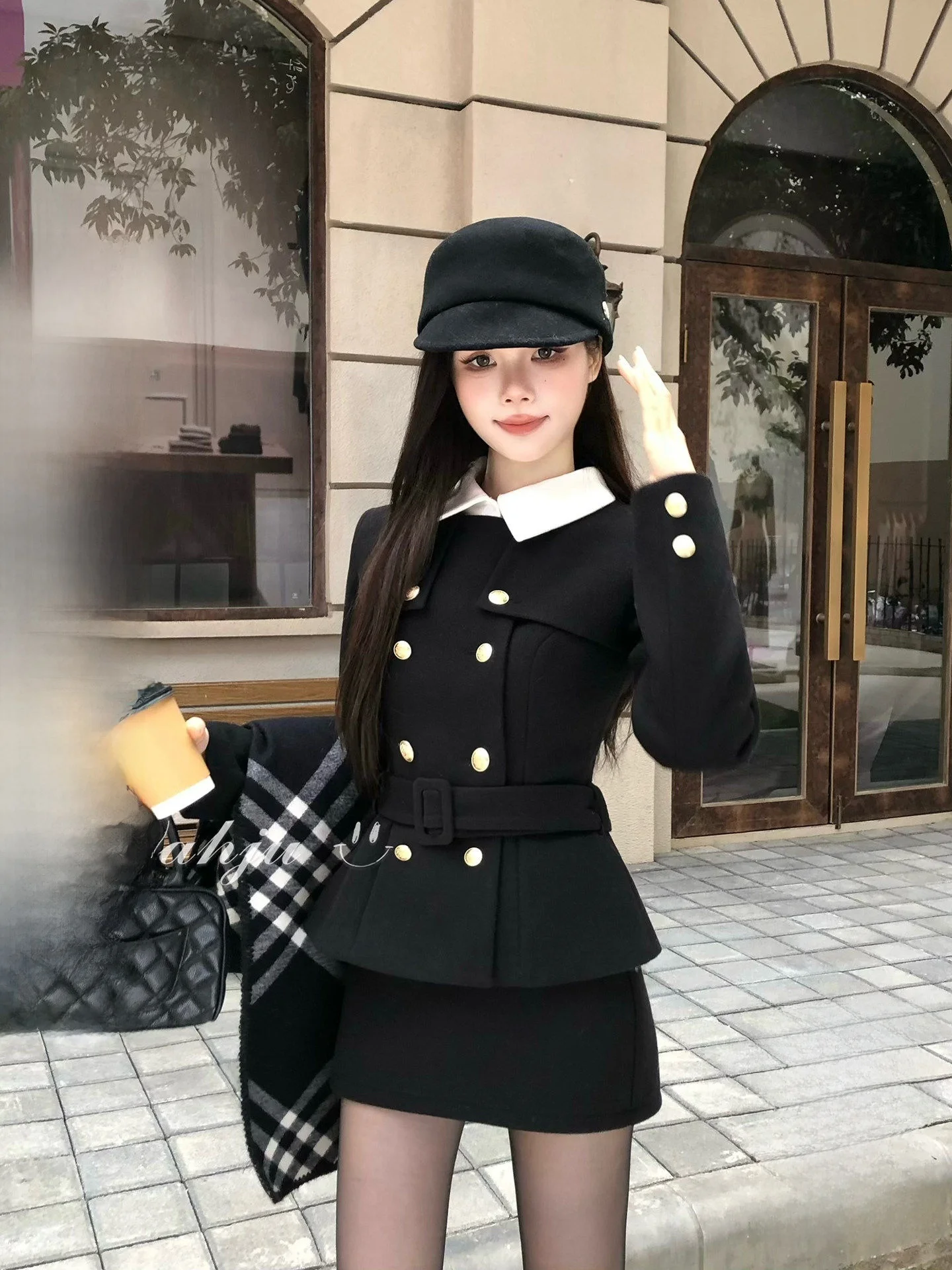 

Ele Winter Woolen Jaet Women's Slim Fit Double Breasted Coat Hepburn Sle Contrast Color Collar Waist Cinching Outerwear