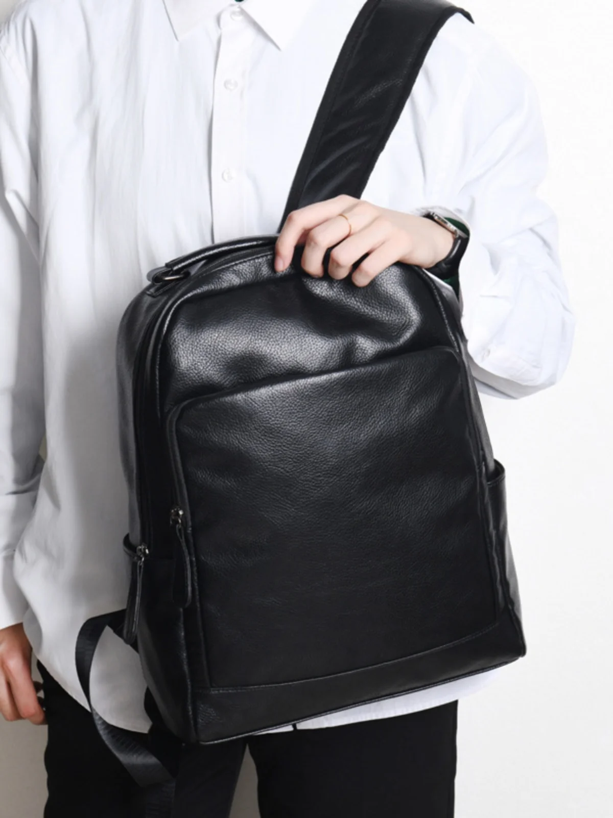 

Men's Leather Bapa Large Capaci Multi-Functional Casual Lightweight Travel Busin Trip Bapa Real Leather Texture