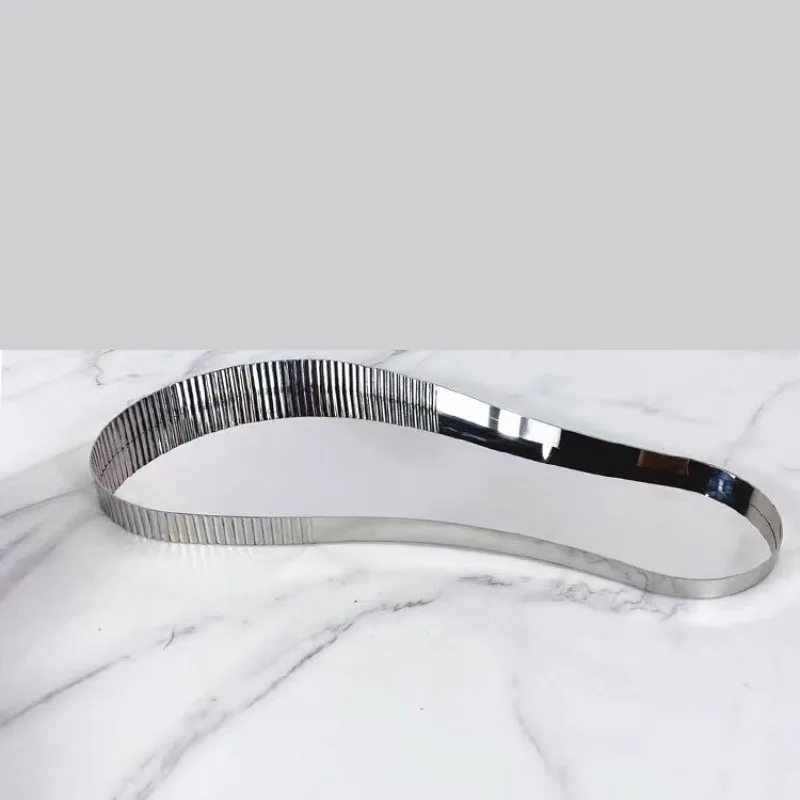 

Simple modern metal irregular tray, model room hotel living room restaurant creative storage plate decorative
