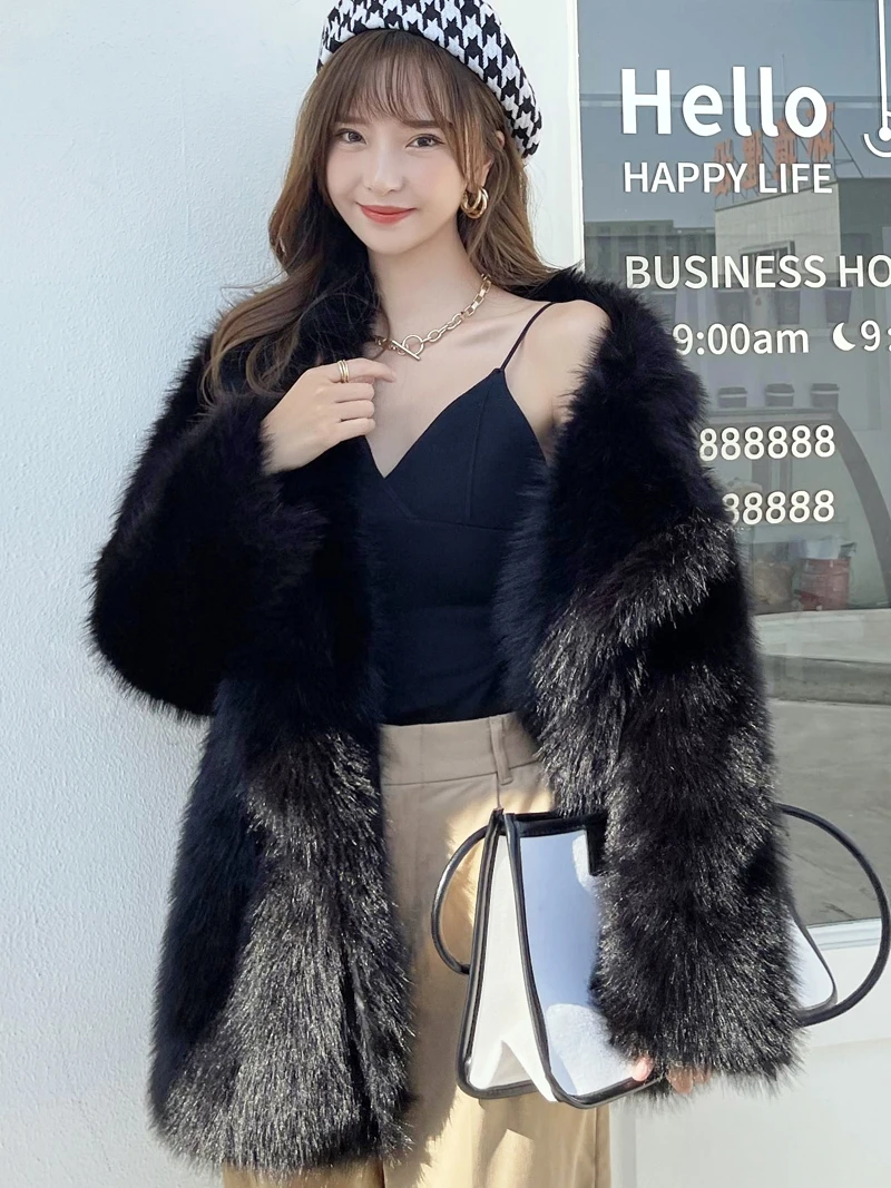 autumn/winter new fur women's new model coat,fur thickened suit with a lapel collar,medium length loose jacket 2024