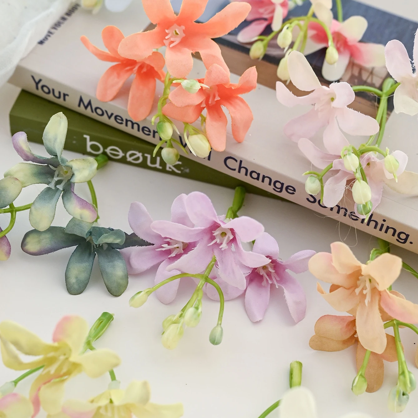 50/100 Stück Künstliche Blumen Günstige Seidenrosenköpfe für Heimdekoration, Hochzeit, Weihnachten, DIY-Geschenk, Bonbonbox, Scrapbook-Bastelzubehör – Detail 4