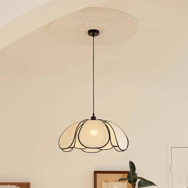 

Room designer French wabi-sabi wind petal rattan living room dining room bedroom chandelier