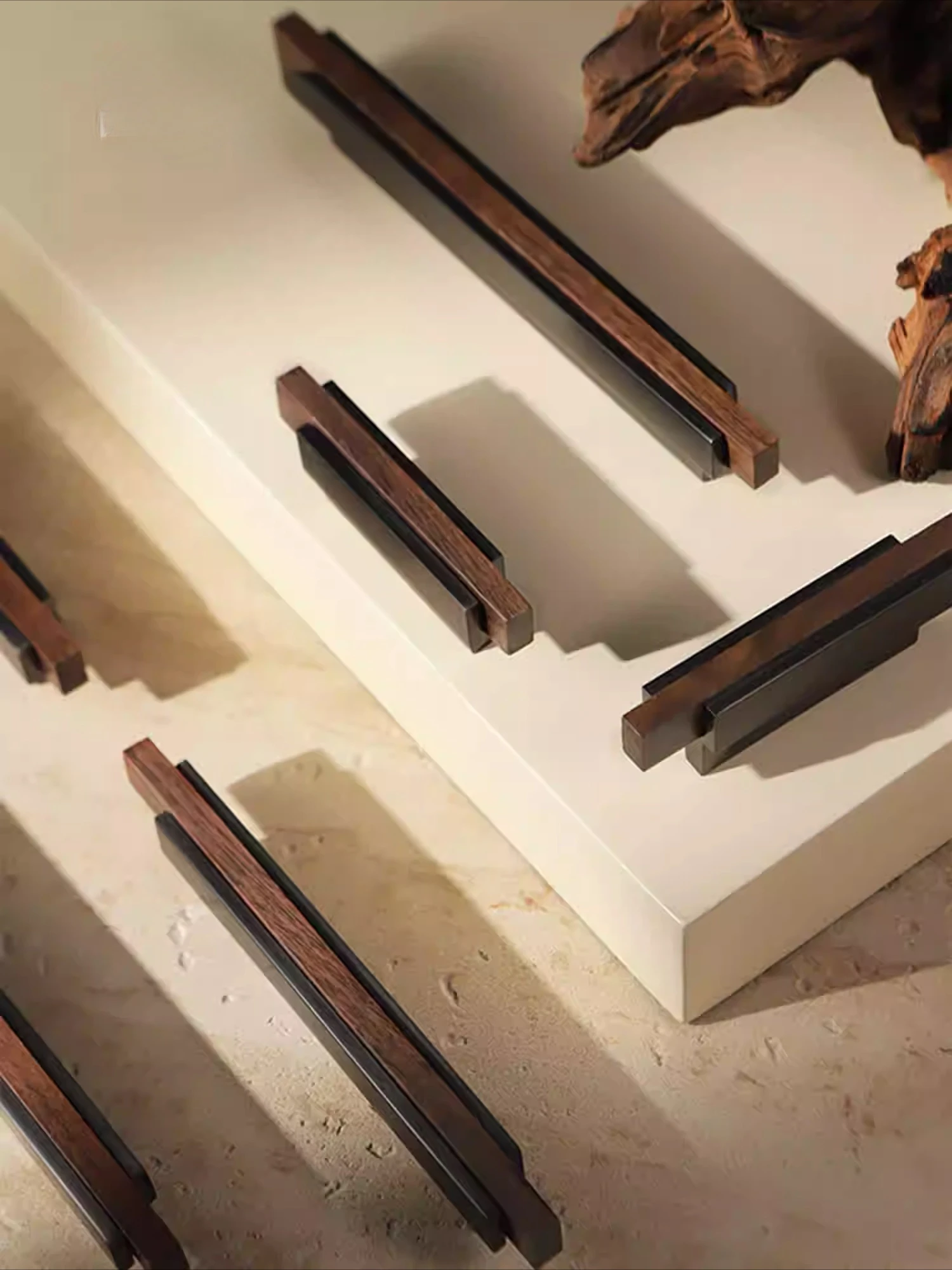 

Французские винтажные ручки для шкафа, дверные ручки, ореховый шкаф, ящик шкафа, ручка из цельного дерева для мебельной фурнитуры