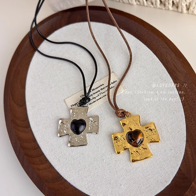 Vintage Tiger Eye Stone Heart Necklace for Women Adjustable Drawstring Wax Rope Cross Pendant Long Sweater Chain Elegant Jewelry