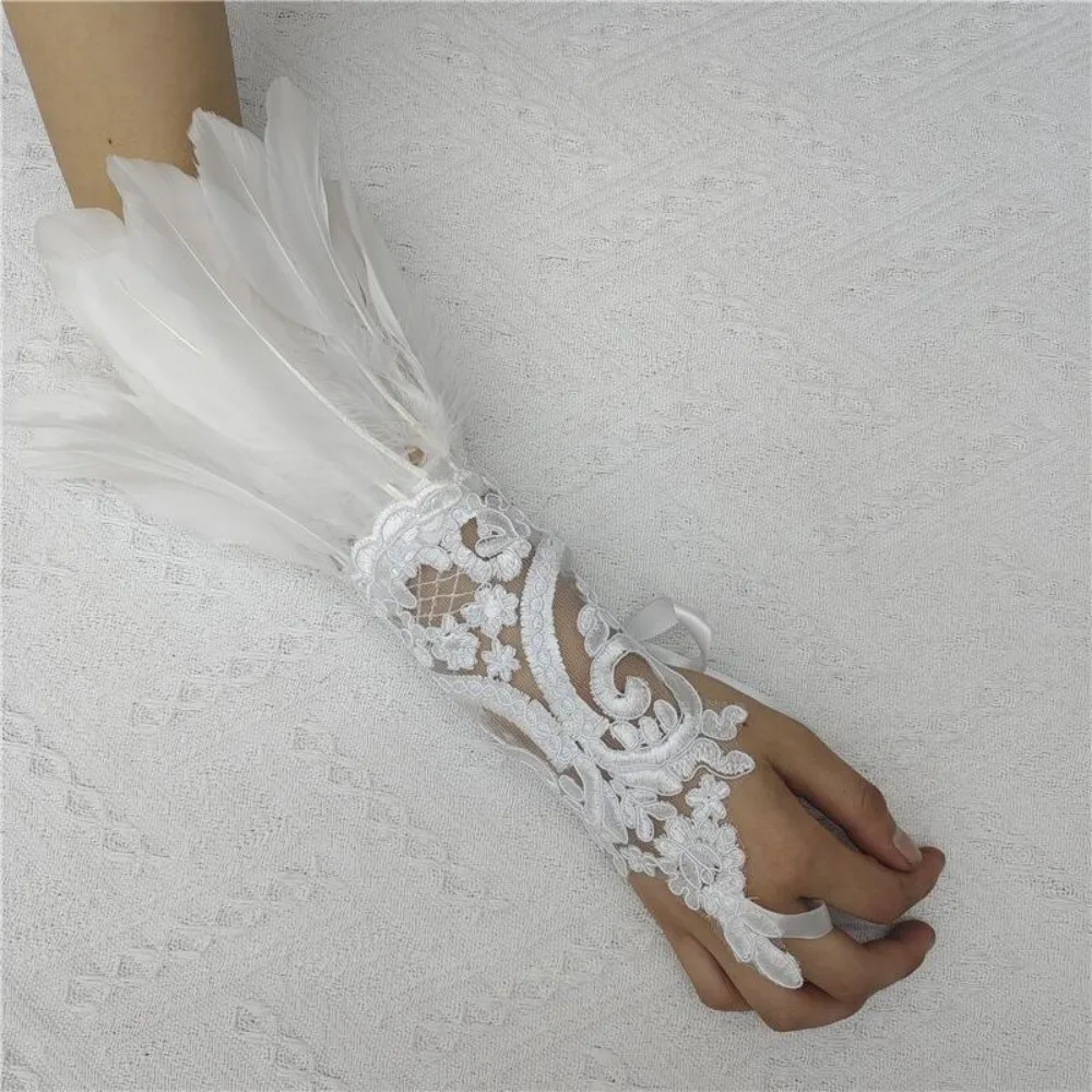 Costume Wristband Halloween Feather Gloves Retro Gothic Feather Lace Glove Embroidery Dark Women Halloween Cuffs Ball
