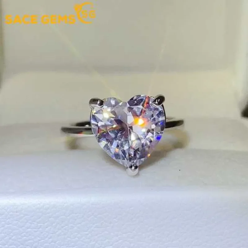 

SACE GEMS Белое золото 1-5 карат Кольцо с муассанитом в форме сердца для женщин S925 Твердое серебро Lab Diamond Обручальное кольцо Роскошные ювелирные изделия GRA