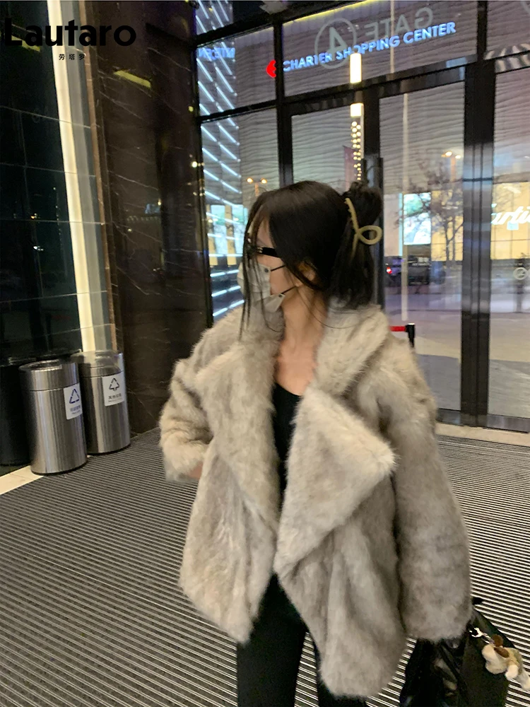 Winter übergroßes, lockeres, lässiges, weiches, verdicktes, warmes und umweltfreundliches Nachahmung von Fuchspelz für Damen mittellanges Reversfell