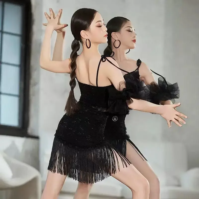 Conjunto de baile latino de verano para niños, falda con borlas y tiras de encaje de lentejuelas, competición de entrenamiento de Samba Rumba, conjunto de dos piezas de ropa