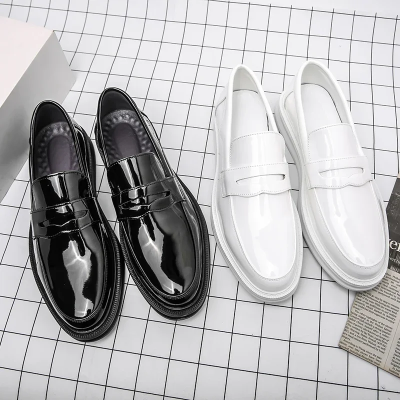 Nieuwe Heren Formele Schoenen Loafers Maat 38-45 Comfortabele Heren Jurk Schoenen Mode Witte Casual Schoenen Voor Mannen Kwast Bruiloft Schoeisel