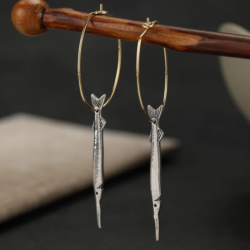 Vintage Zweifarbiger Fischförmiger Anhänger für Frauen, Künstlerischer Stil, Alltägliche Silberbeschichtete Ohrringe, Modeschmuck Geschenke